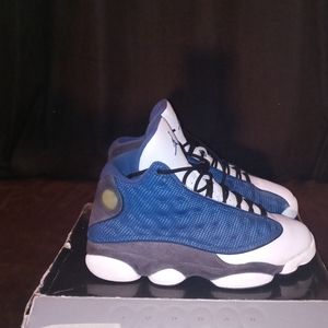 Jordan 13's size 9